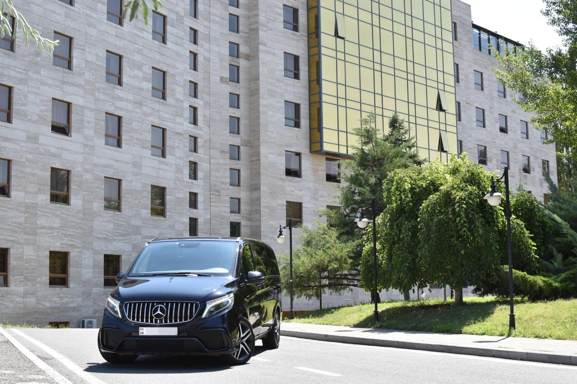Отель Radisson Blu 5*